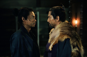 『黒牢城』黒沢清監督が挑む“新しい時代劇映画の古典”　本木雅弘×菅田将暉で描く“戦国密室ミステリー”
