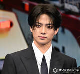 「岩瀬洋志、鈴木亮平の優しさにメロメロ「大好きになりました」　ものまねでエピソード披露し本人がツッコミ」の画像1