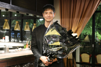 沢村一樹「これで終わりなんだなと思うと寂しいです」　『ザ・ロイヤルファミリー』クランクアップ