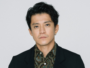 小栗旬、“妹”との2ショット「オーラが半端ない」「絵になりますね」