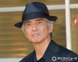 佐藤浩市、息子・寛一郎と“ダンディーな”親子2ショット「三國DNAを感じる」「なんて格好いい親子なの」「ソックリっす」