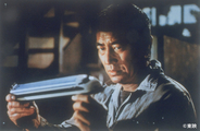 高倉健主演『新幹線大爆破』カンヌ名物“夜のビーチ上映”へ　『トップガン』40周年上映も