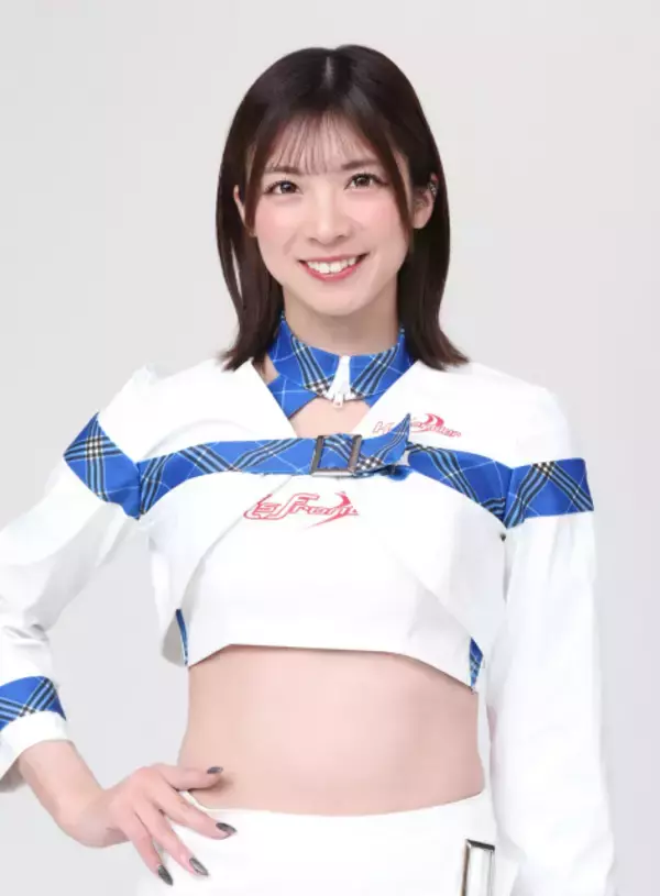 レースアンバサダーユニット「フロンティアキューティーズ」に楓紗季が抜擢　愛車はZ33ロードスターの車好き「もっとモータースポーツや車に興味を持ってくれる方が増えるよう頑張ります！」