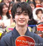 「キスマイ玉森裕太、猛暑の屋外でとっさの対応　体調不良者を見つけ声がけ「大丈夫かな？ゆっくり休んで」」の画像1