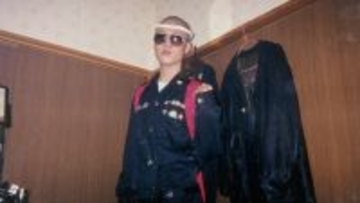 元暴走族総長の父、衝撃の過去「お腹に包丁を入れてバイクに乗っていた」　現役女子高生キックボクサーがプロへの切符をかけた大会へ