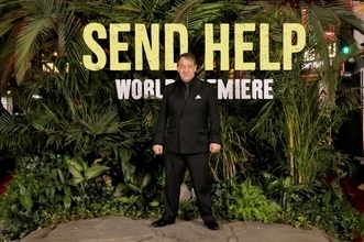 サム・ライミ監督流のジョーク？『HELP／復讐島』日本に向けた動画で“まさかの勘違い”