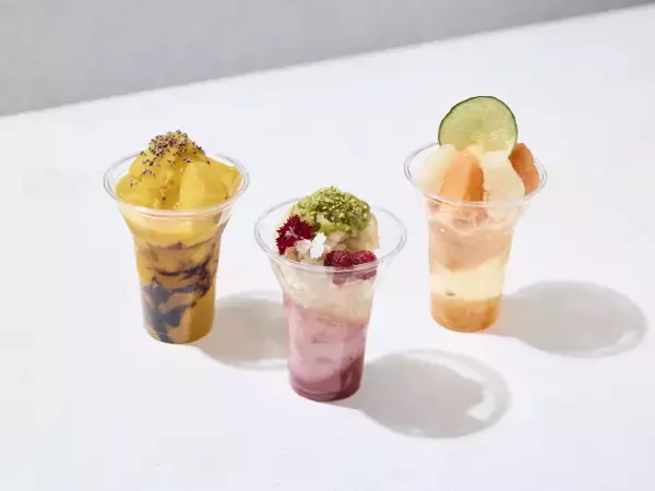 スターバックス プリンチ、イタリア風かき氷「グラニータ」新作は白桃×ライチ　華やかな味わいが楽しめる1杯に