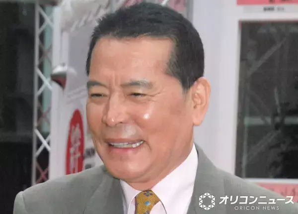 「千昌夫、来日した次女家族と“顔出し”集合ショット「素晴らしいご家族」「仲の良さが伝わってきます」」の画像