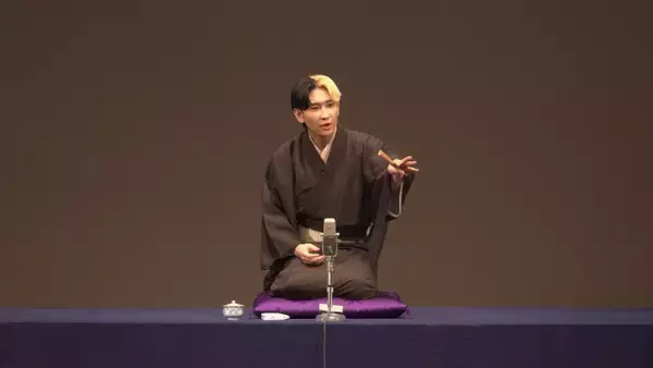 YouTuberヒカル“立川さぎ志”、明治座追加公演をサプライズ発表　初公演で師匠・立川志らくが「めくり」を寄贈