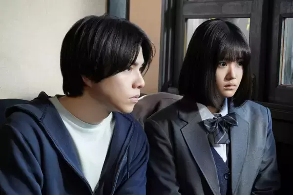 重岡大毅“航”＆原菜乃華“幸来”、事情聴取を受けて怯える姿映し出す　『5秒で完全犯罪を生成する方法』新場面写真解禁