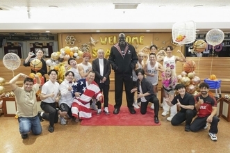 “NBA史上最強センター”シャキール・オニール、とにかく明るい安村らの芸に太鼓判「全員アメリカでも通用する！」