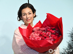 鈴木保奈美、きょう還暦迎え笑顔「60代も楽しもう」「思い残すことが無いようにやり尽くす」