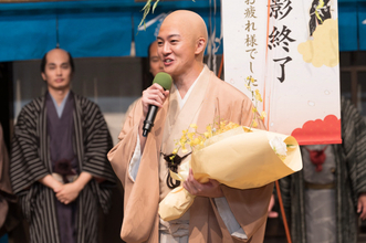 高島豪志「政美の頭もツルツルになって出世できた」　『べらぼう』クランクアップ