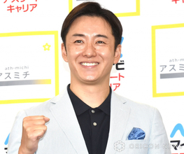“ハンカチ王子”斎藤佑樹氏、“元ライバル球児”が披露するバッティングの手本を公開「あれから20年ですね。今も続く友情素敵です」「懐かしい」「最高です。さすがです」