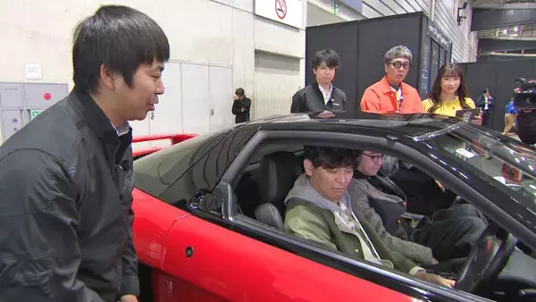 ホンダ『NSX』再生の“お値段”に驚がく　“究極の再生技術”におぎやはぎ感動「もはや新車だよ！」