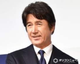 草刈正雄の次女・草刈麻有、長い髪を優雅になびかせる妖艶な姿に反響「お父さんにもお母様にも似てますね」「美しい」