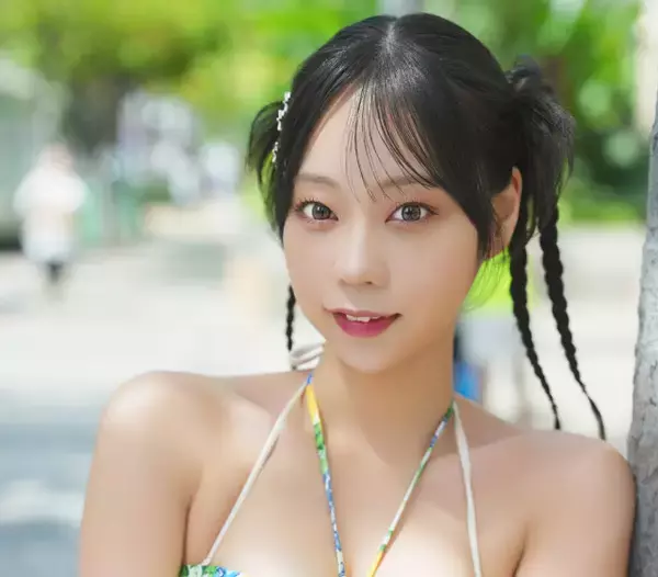 身長154cmのグラマラスボディ・青山ひかる、グラビア＆DJユニット「sherbet」結成10周年ソロ写真集で迫力の美ボディ見せる