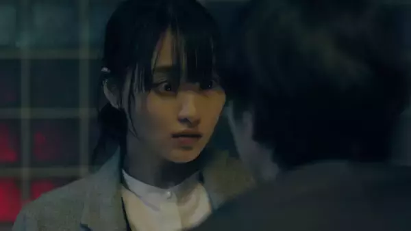 菅井友香、キスシーンに反響「リップ音すごくなかった？」「胸がぎゅーってなる」　『水曜日、私の夫に抱かれてください』第4話【ネタバレあり】