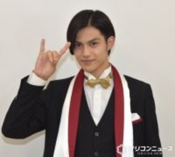 簡秀吉、MR8に所属　事務所側が発表 『仮面ライダーギーツ』浮世英寿役で人気