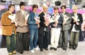 IMP.、タワーレコード渋谷店サプライズ訪問で大歓声　初めてのCD店頭販売に笑顔「夢のよう」