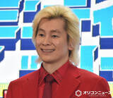 「メイプル超合金・カズレーザー、教習所で大苦戦　首都高は「人が走る場所じゃない」」の画像1