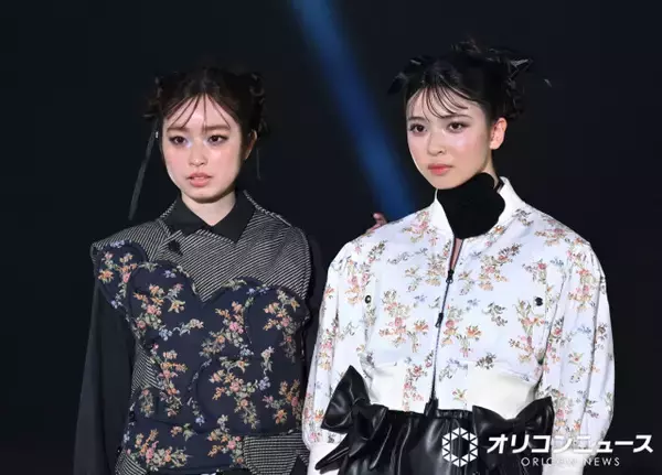 『今日好き』おとは＆あやな“長身コンビ”が圧巻オーラ放つ　花柄モノクロコーデでガルアワ登場