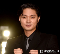 磯村勇斗、競馬ファンの“バズーカカメラ”に驚き「パパラッチかと思いました」 『ジャパンダートクラシック』本命はクレーキング