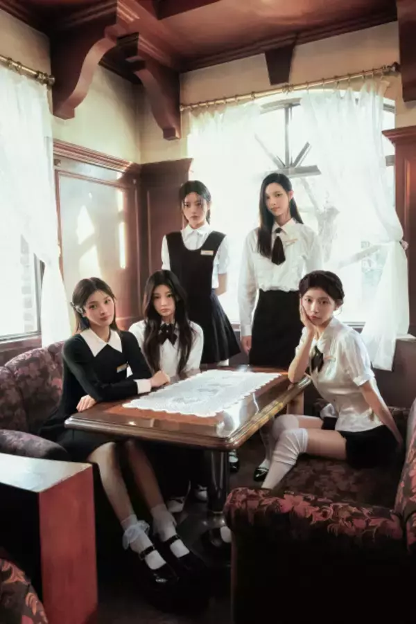 ILLIT、洗練されたレトロモダンなビジュアル披露　日本デジタルシングル「Sunday Morning」コンセプトフォト公開