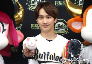 なにわ男子・藤原丈一郎、”始球式仲間”Snow Man阿部亮平にアドバイス「言ってる本人が投げられるか…」