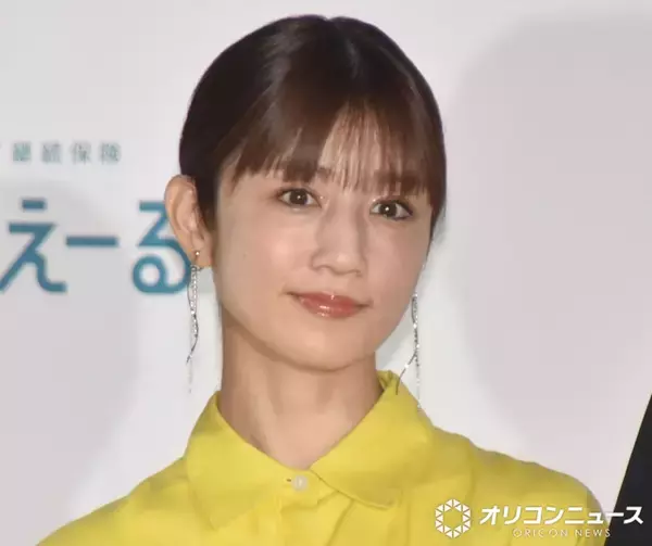 小倉優子、14歳を迎えた長男の近影を公開「あっという間に」　ファンも祝福「おめでとうございます！」「すごく大きくなった！」「絶対イケメンやん」
