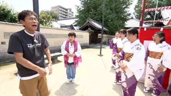 浜田雅功、盆踊りで”貴重な表情”…天童よしみと地元・八尾巡り「できてんの？」
