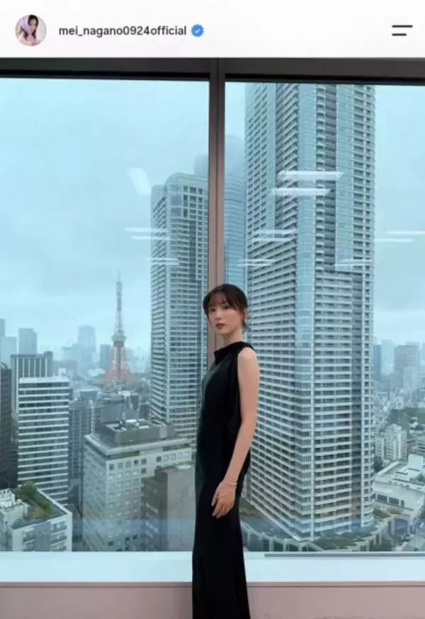 永野芽郁、黒のタイトドレス姿で“舌ペロ”　オフショットにファンもん絶「相変わらずかわいい」「美しさにも磨きかかってる」