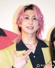 佐久間大介＆中本悠太、Snow Man「オドロウゼ！」ダンス披露　椎名桔平らも楽曲激推し