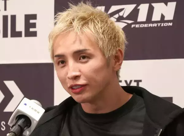 【RIZIN】久保優太「10代の彼女と結婚しました」2ショット動画で報告　献身的なサポートに感謝