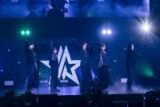 STARGLOW、ファンへの想いが詰まったデビューショーケース「10年後も15年後も20年後も全力で音楽をぶつけたい」【ライブレポート】