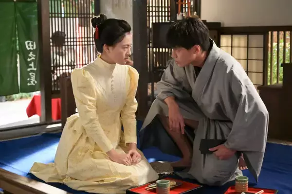 『風、薫る』直美、小日向の別の姿を目撃してしまい問い詰める　第18回場面カット