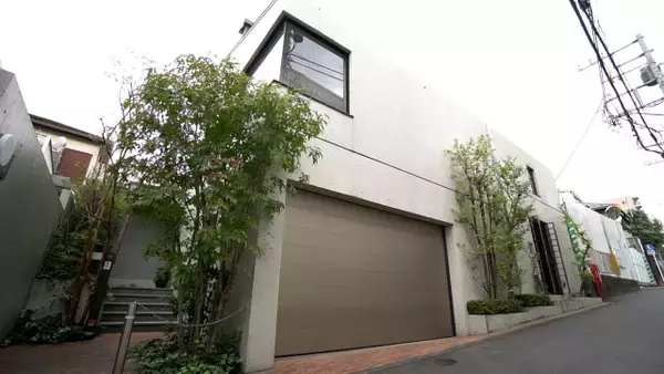 都内の二世帯住宅、父が建てた34年前の家を部分的増改築→意見がぶつかり合う苦労も【となりのスゴイ家】