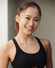 元テラハ・田辺莉咲子「1番高いお買い物」　愛車公開にファン「フォルムがたまらん」「カッコいい車です」