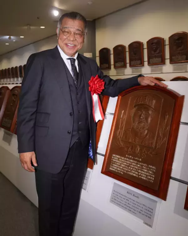 大阪の百貨店で「掛布雅之展」開催決定　本人も登場・アクスタなどグッズも　ゲストに酒井法子＆松村邦洋