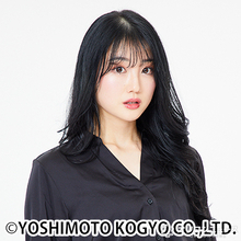 “かわいすぎる”吉本新喜劇座員・34歳小寺真理、Xmasに大胆写真を初披露　ホテルの一室でしっとり…ランジェリー姿