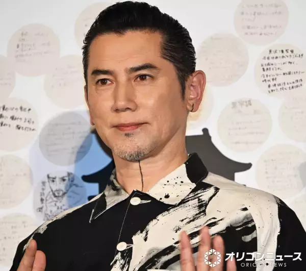 本木雅弘、黒沢清監督の“定時上がり”の概念に衝撃　本人は「社会人として当たり前」