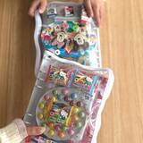 「「ボンボンドロップシールが手に入らない…」から生まれた斬新なアイデアに「男の子も楽しめそう」「ママの優しさが素敵」」の画像1