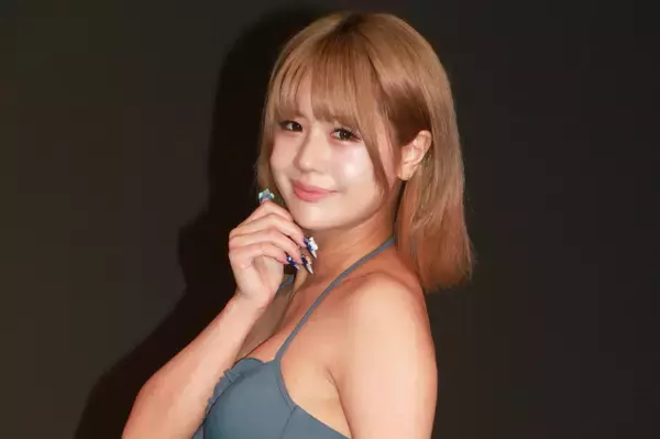 身長171cmの健康美ボディ・珠梨、グラビア初体験で「めちゃくちゃ緊張」