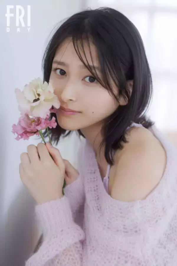 大河ドラマ『べらぼう』で俳優デビュー・門脇遥香、グラビア初挑戦　初々しさあふれるビキニ姿も