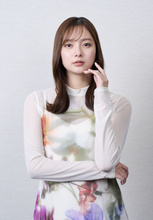 新川優愛、“人気俳優”役で主演「複雑な人間関係や過去の想いなどを表現していけたら」朝日奈央とテレ東ドラマ『妻を引退します』