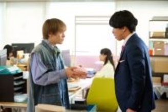 宮舘涼太、松倉海斗にロイヤルなウィンク伝授　ドラマ初共演でシンパシー感じる