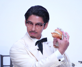 ケンタッキー、鶏竜田バーガーを26日に発売　竜田市場に“挑戦”賀来賢人も太鼓判　社長は「集大成」と意気込み