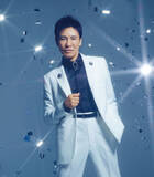 「郷ひろみ、70歳記念の武道館公演から「2億4千万の瞳」ライブ映像公開」の画像1