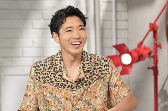 柄本佑、大きすぎる父の存在語る「誰よりも芝居が好きな父の背中を見て育った」　妻・江口のりことの交際秘話も