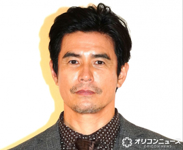 51歳・伊藤英明、顔面毛だらけ…シュールなヘアカット動画にネット爆笑「仕事の疲れがぶっ飛びました」「演技力の無駄使い」